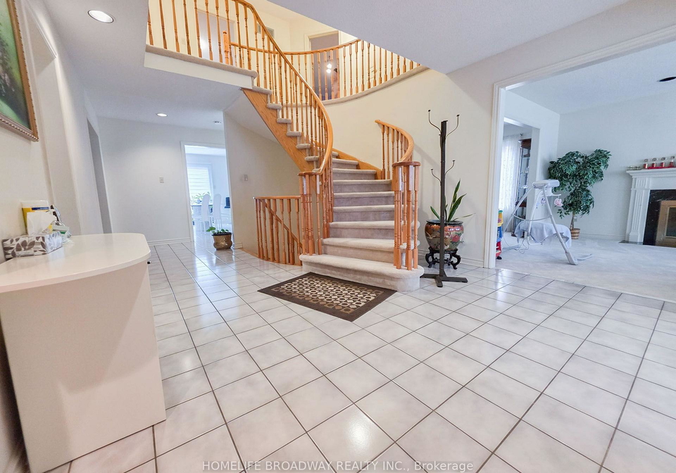 31-hyde-park-drive-richmond-hill-ontario-n13728958