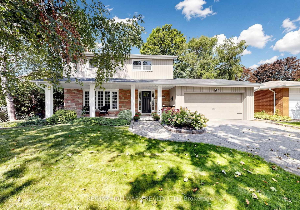 135-senator-reesors-drive-markham-ontario-n13729382