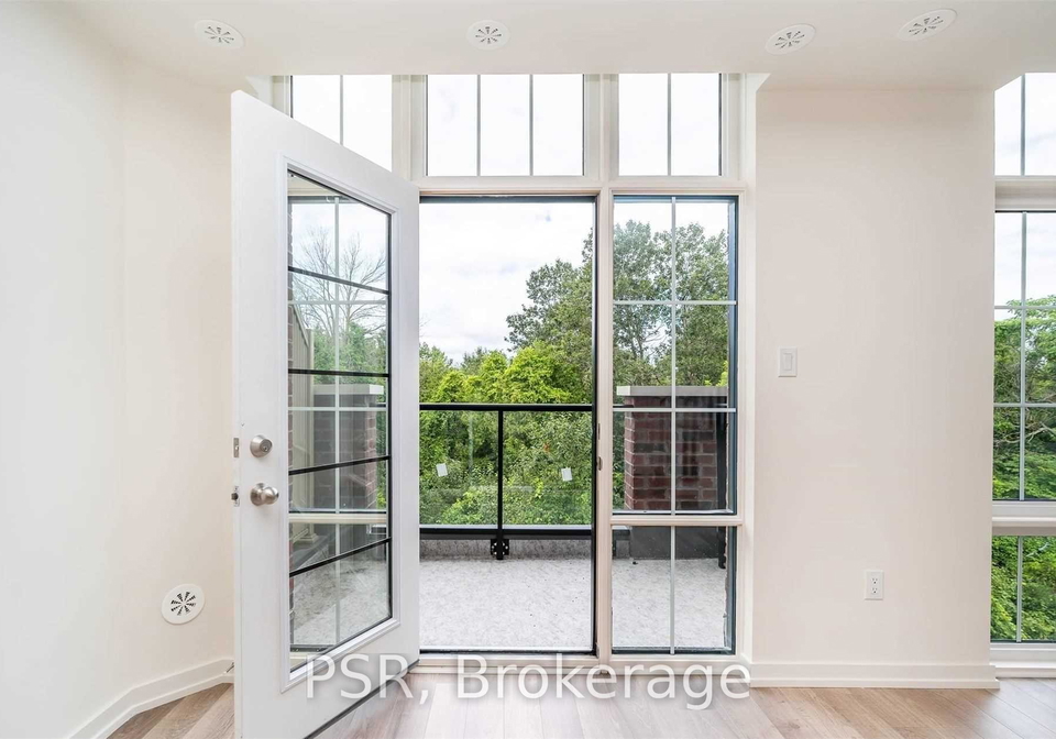 18-whitaker-way-whitchurch-stouffville-ontario-n13729474