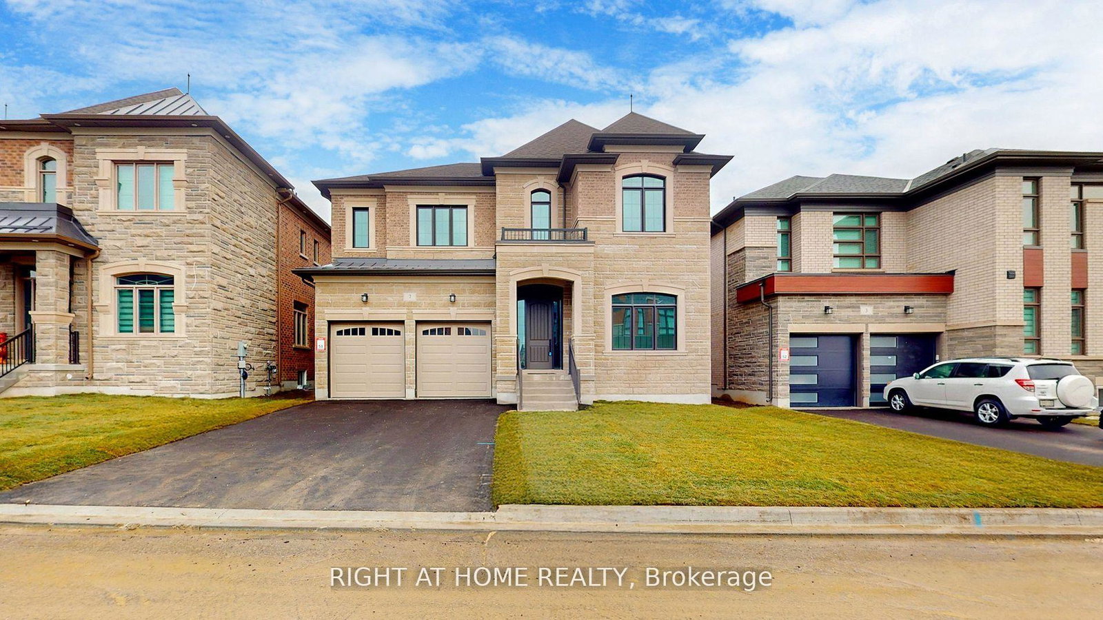 7-adario-crescent-vaughan-ontario-n13729926