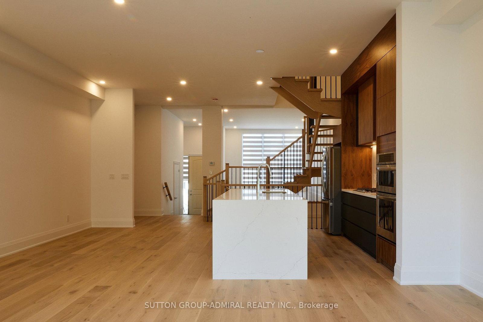 direzze-18-court-richmond-hill-ontario-n13730394