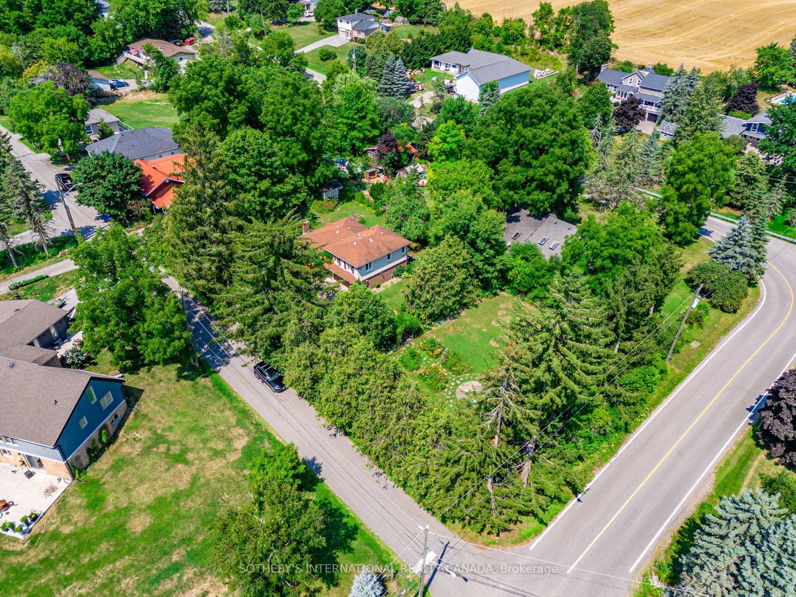 80-centre-street-king-ontario-n13730438
