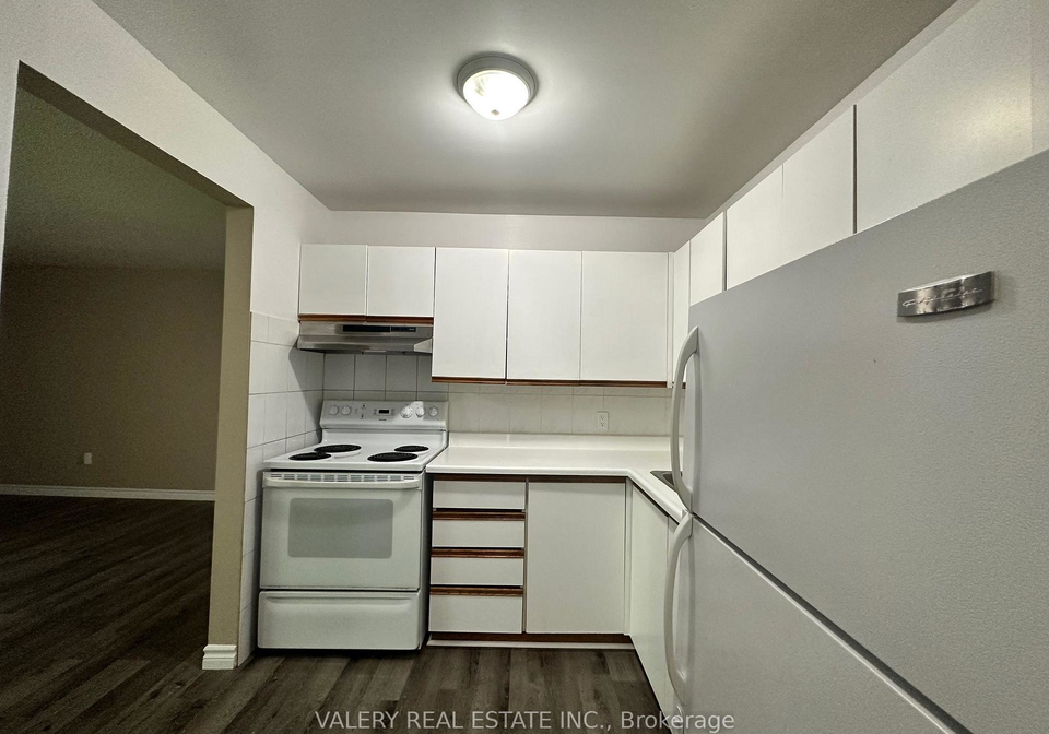 1-lowndes-avenue-georgina-ontario-n13731084