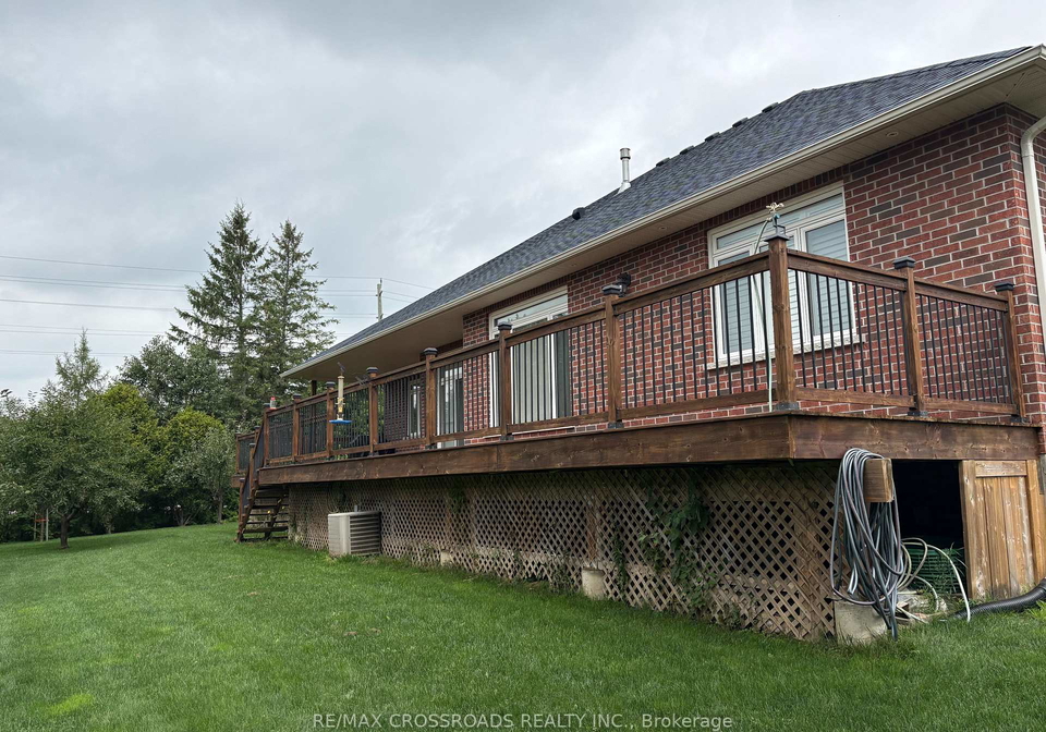 4-blake-street-east-gwillimbury-ontario-n13731298