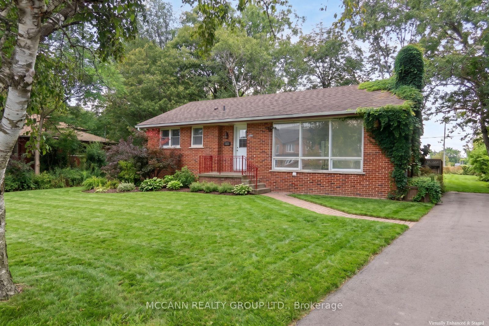 562-mulock-court-newmarket-ontario-n13731404