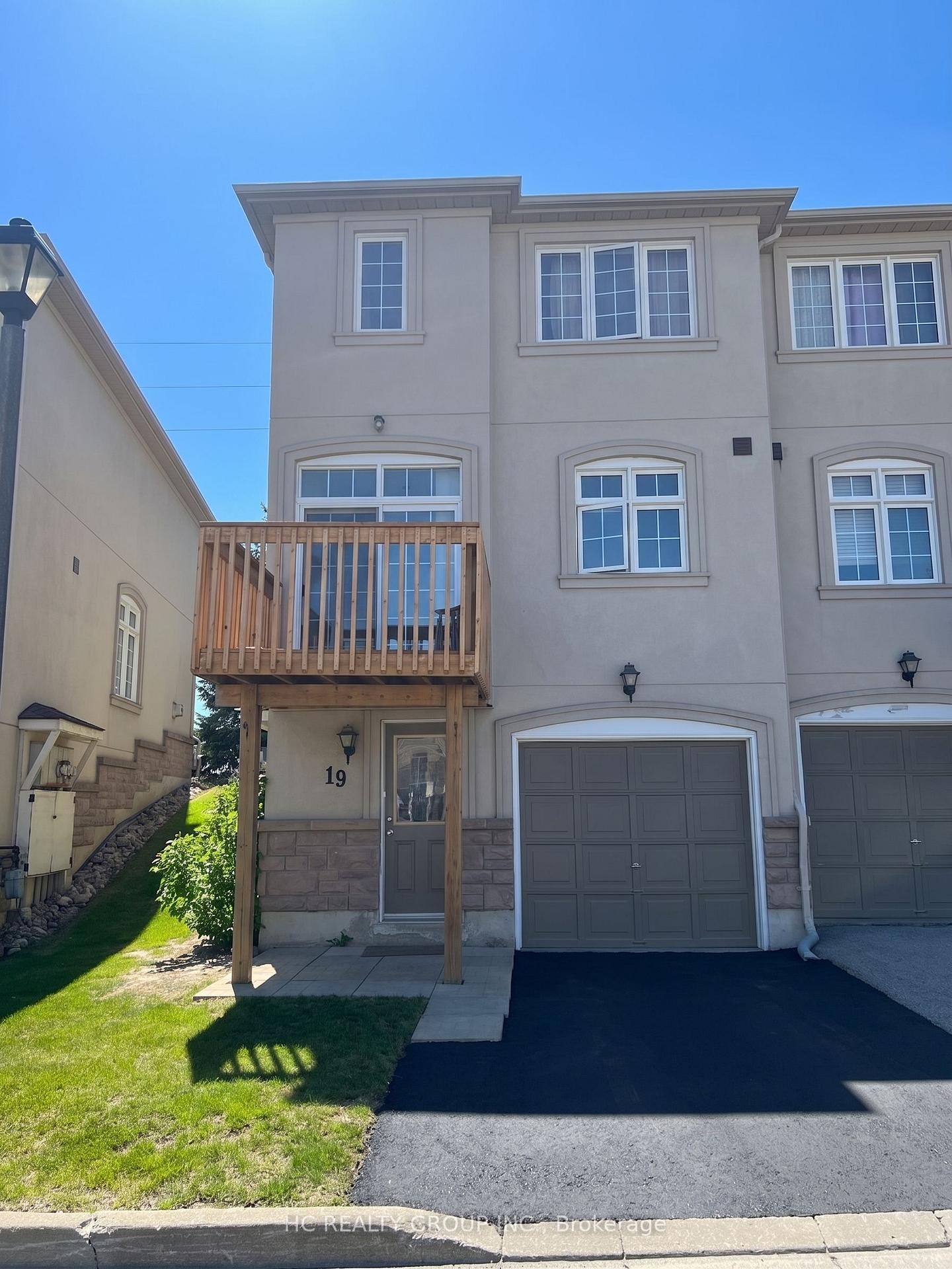 10-post-oak-drive-richmond-hill-ontario-n13731734