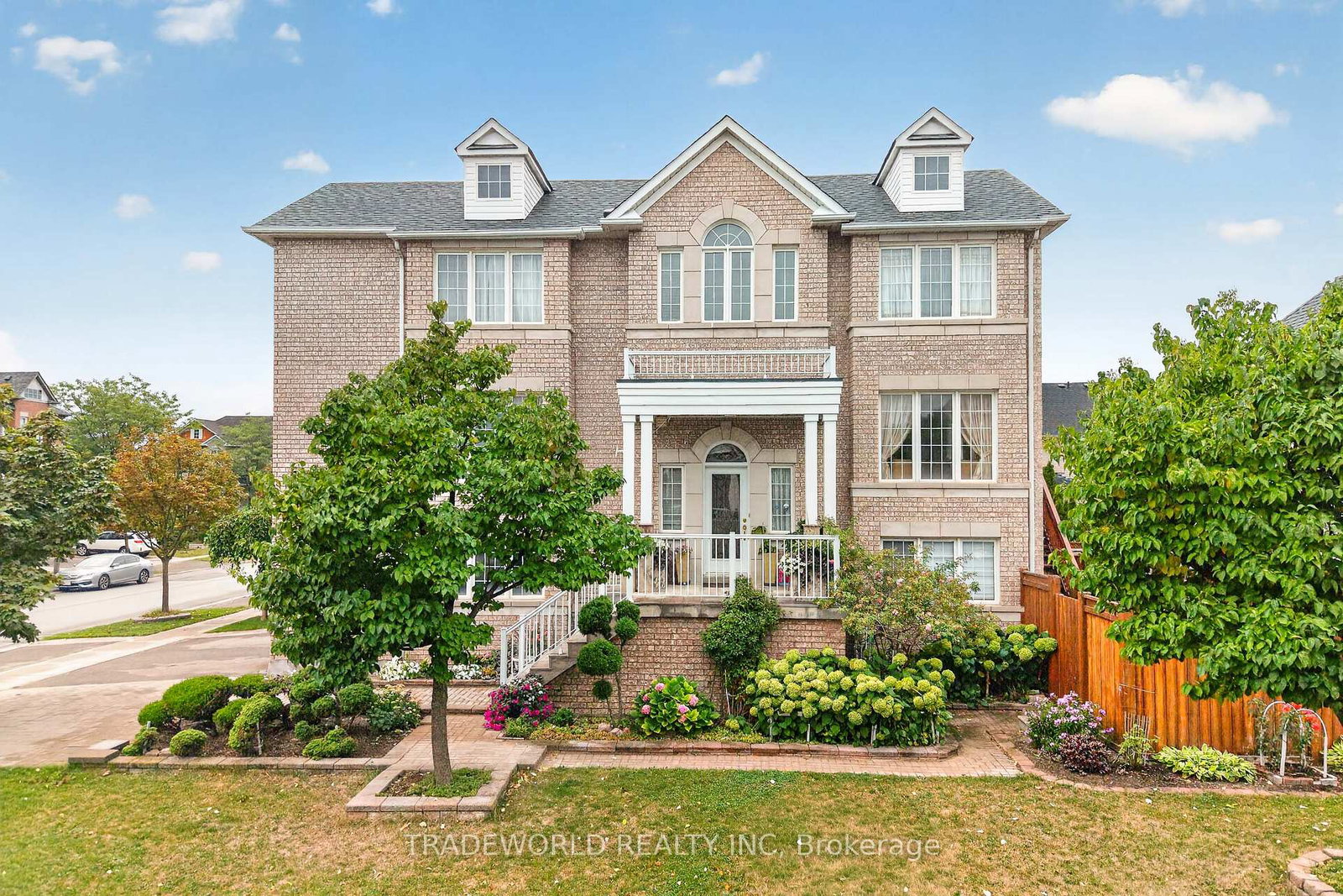 68-grand-valley-boulevard-vaughan-ontario-n13732078