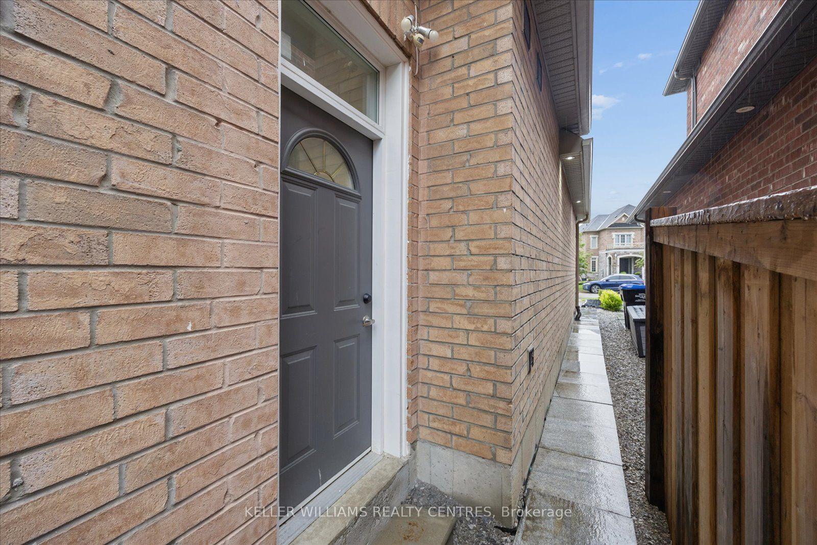 277-gibson-circle-bradford-west-gwillimbury-ontario-n13732240