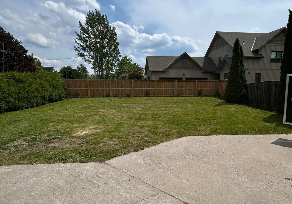 523-lake-drive-e-georgina-ontario-n13732314
