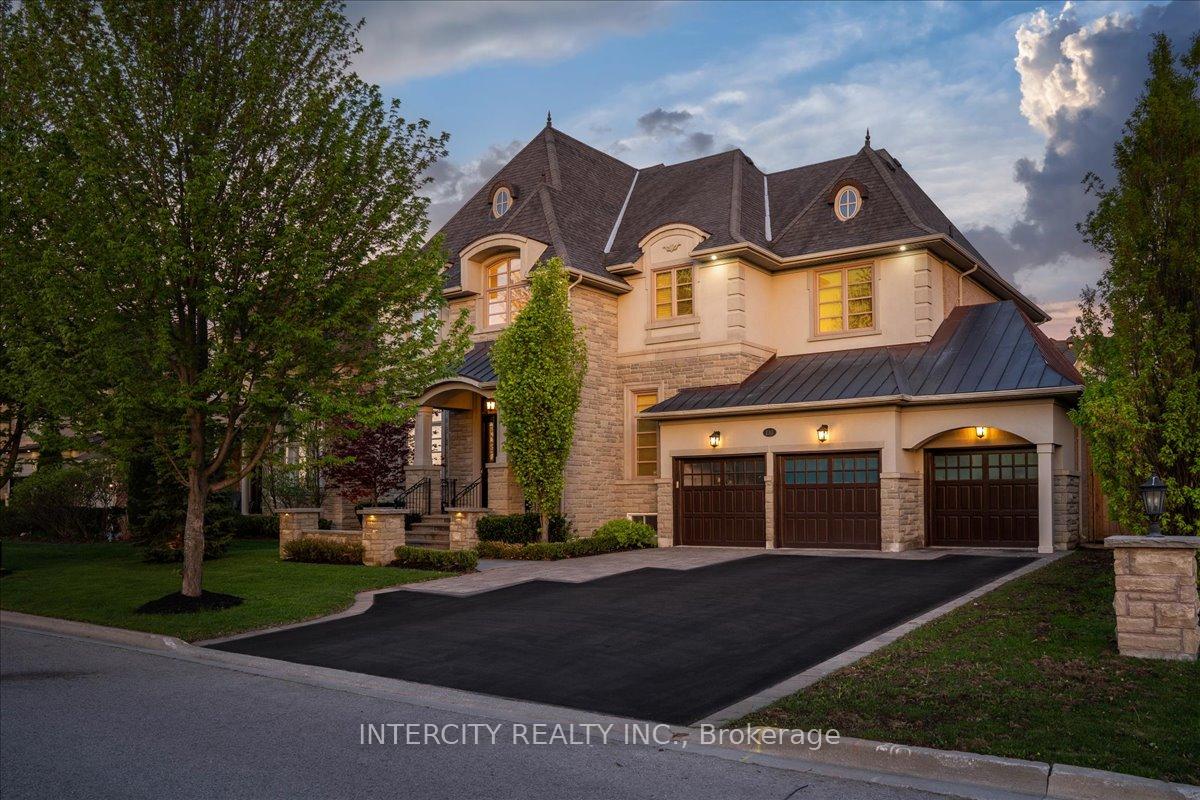 233-carisbrooke-circle-aurora-ontario-n13732370