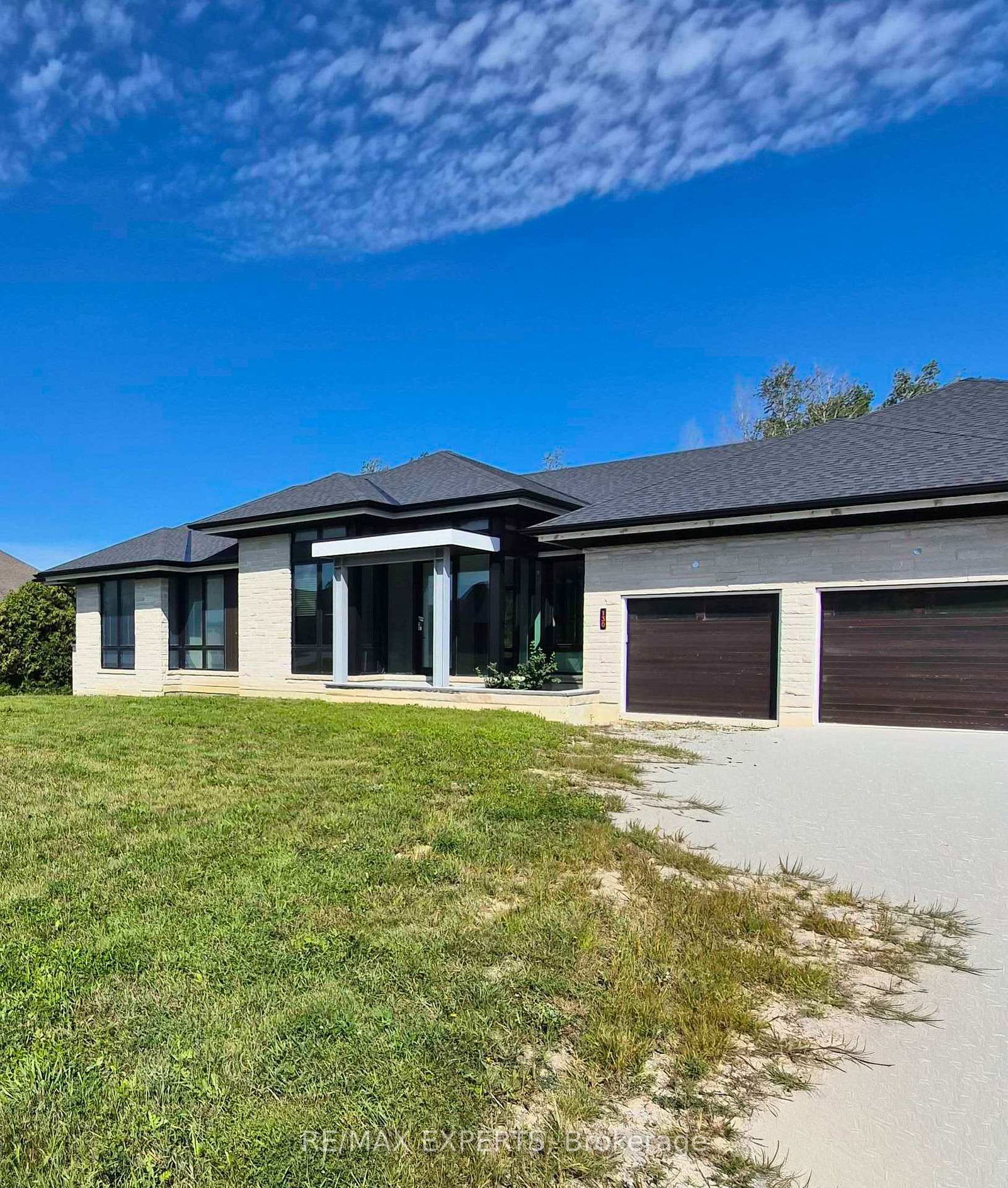 130-dale-crescent-bradford-west-gwillimbury-ontario-n13733604