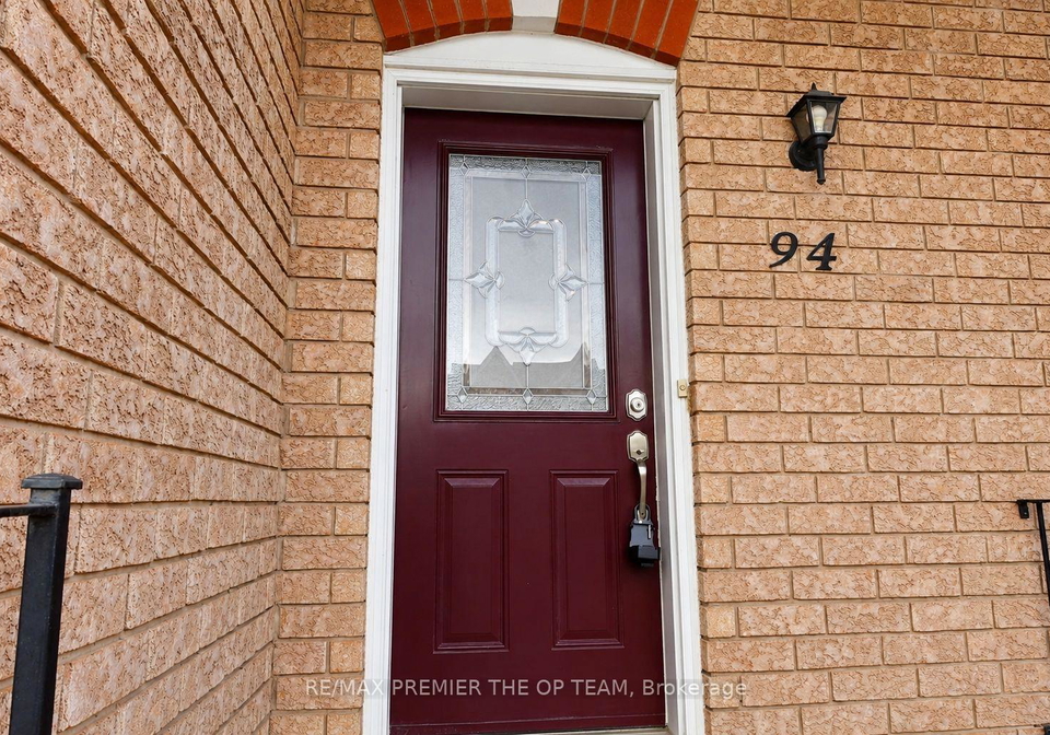 94-kelso-crescent-vaughan-ontario-n13733622