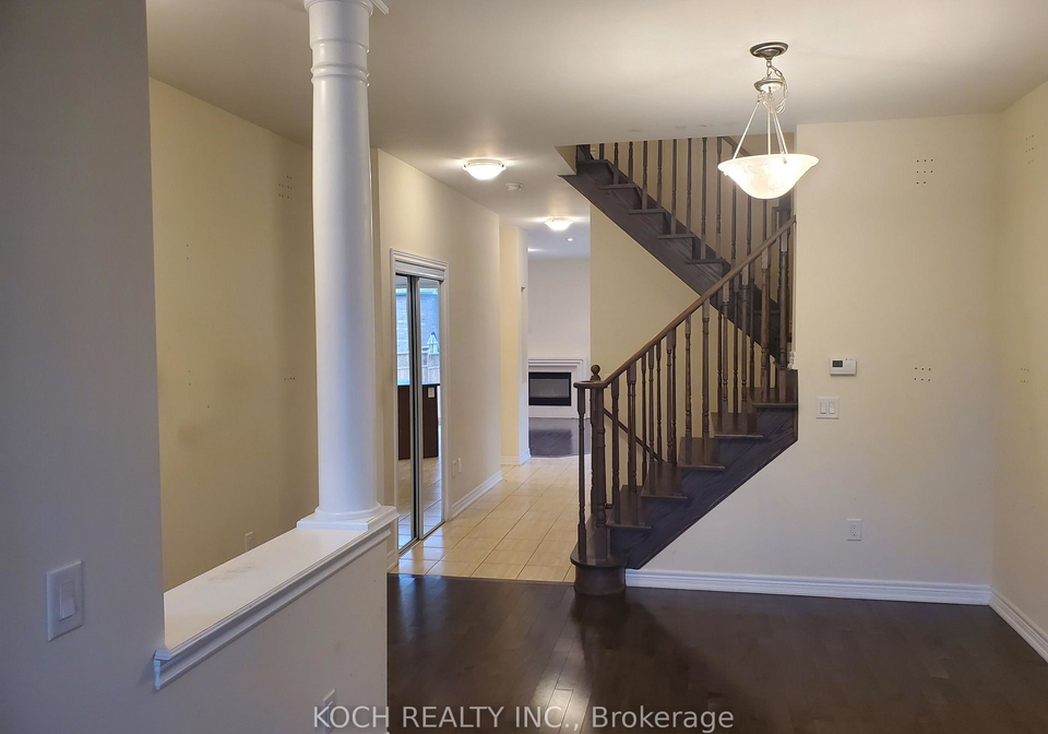 38-thistle-avenue-richmond-hill-ontario-n13733648