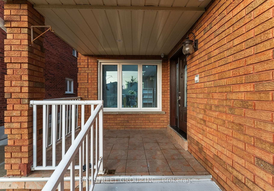 34-lamp-crescent-vaughan-ontario-n13733700