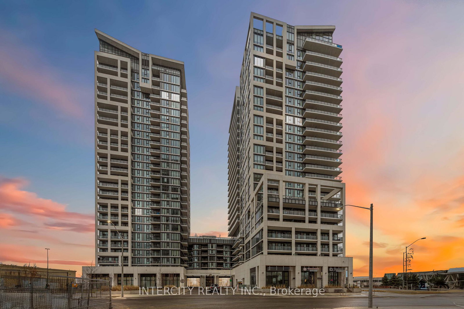 9000-jane-street-vaughan-ontario-n13734016