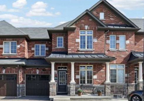347-luck-court-newmarket-ontario-n13734264