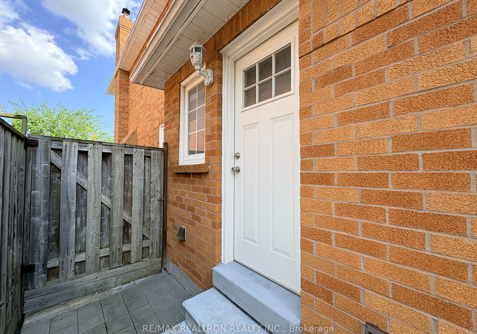 53-chalmers-road-richmond-hill-ontario-n13735214
