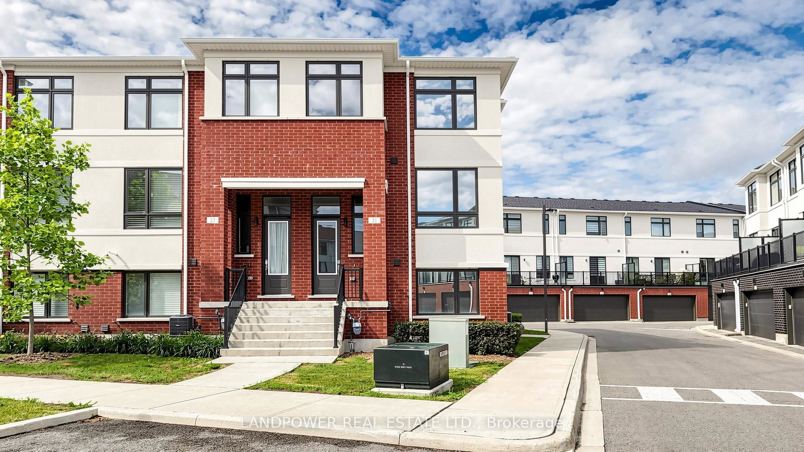 35-nine-mile-lane-richmond-hill-ontario-n13735232