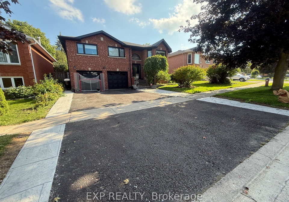 52-compton-crescent-bradford-west-gwillimbury-ontario-n13735304