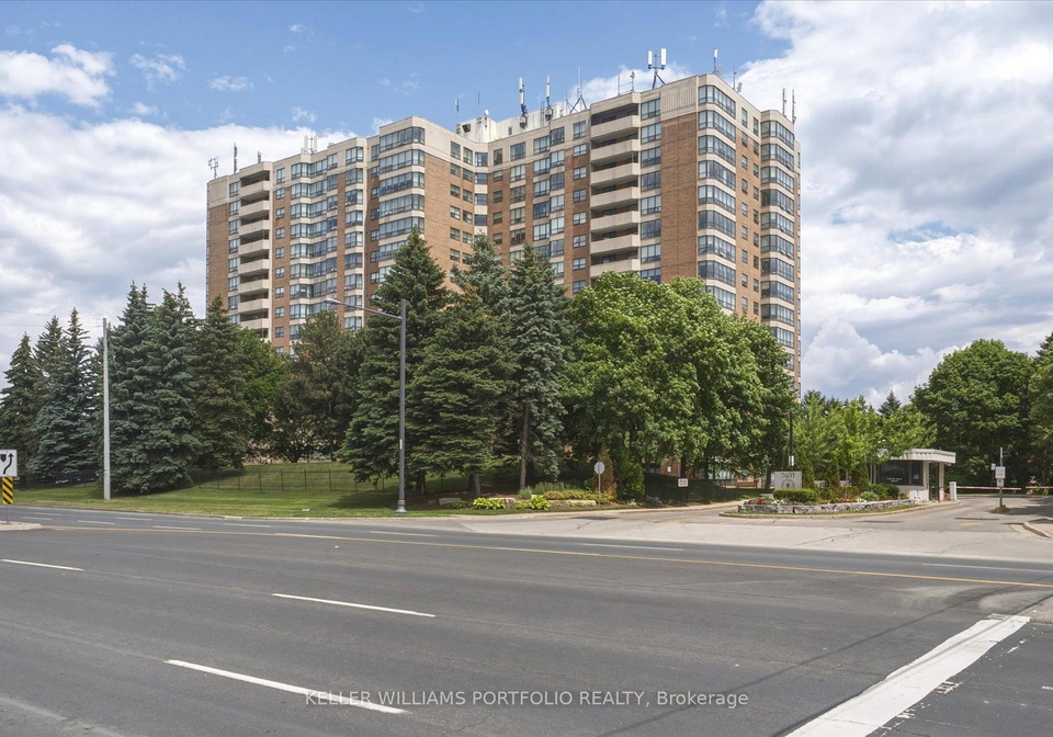 7601-bathurst-street-vaughan-ontario-n13735432