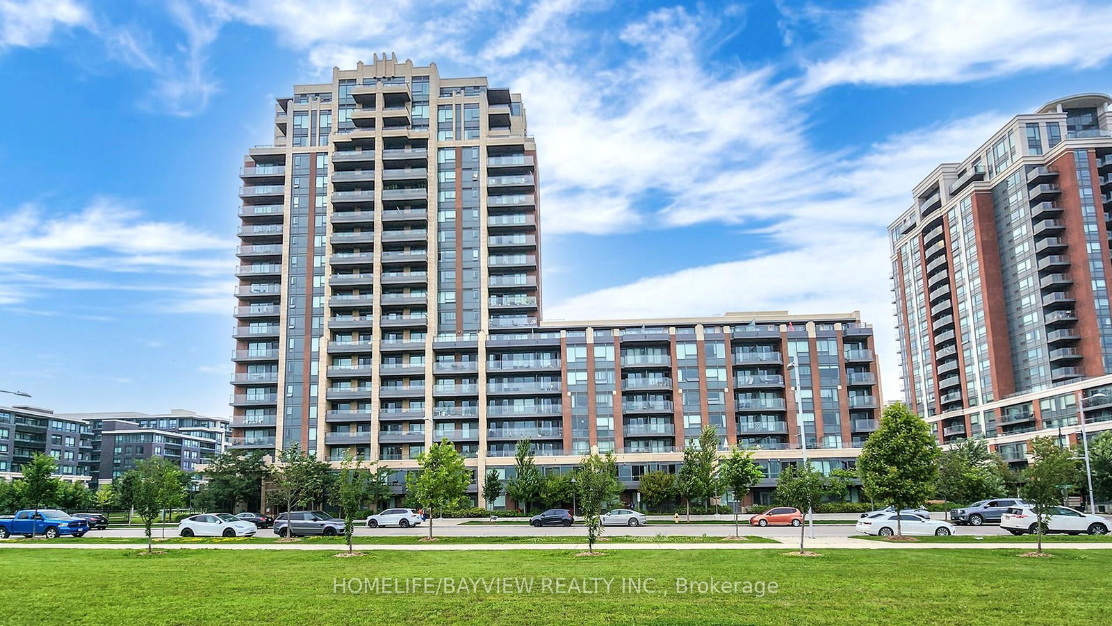 18-uptown-drive-markham-ontario-n13735502