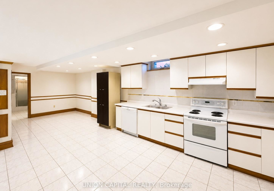 300-belview-avenue-vaughan-ontario-n13735624