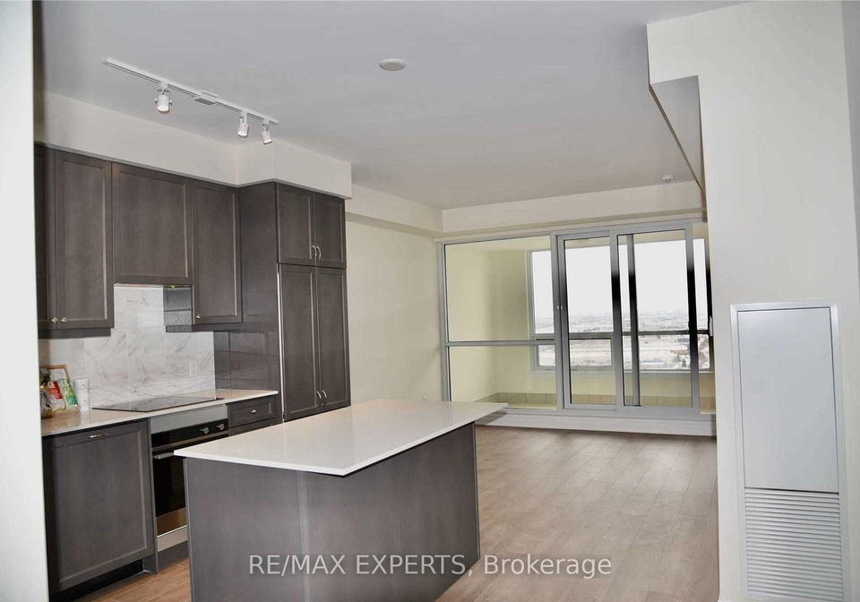 9075-jane-street-vaughan-ontario-n13735760