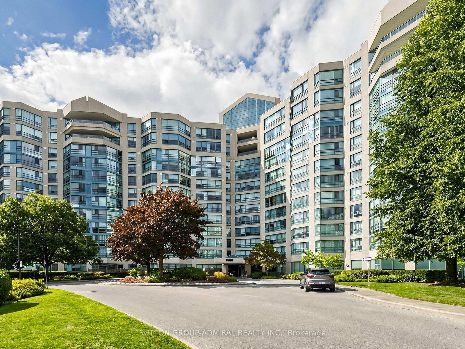 7905-bayview-avenue-markham-ontario-n13735798