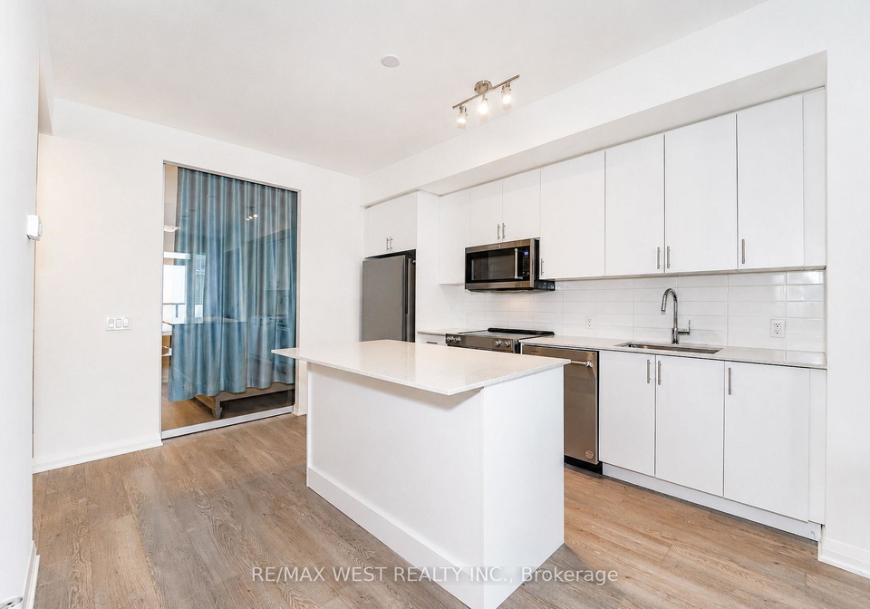 8960-jane-street-vaughan-ontario-n13736452
