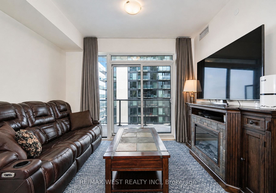 8960-jane-street-vaughan-ontario-n13736452
