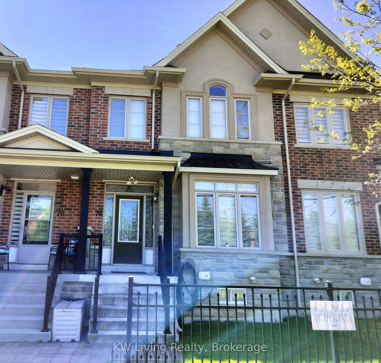 74-mack-clement-lane-richmond-hill-ontario-n13736714