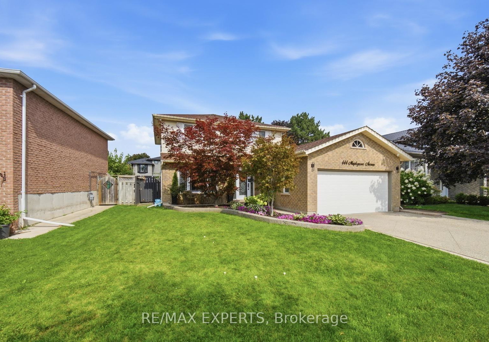 444-maplegrove-avenue-bradford-west-gwillimbury-ontario-n13736846