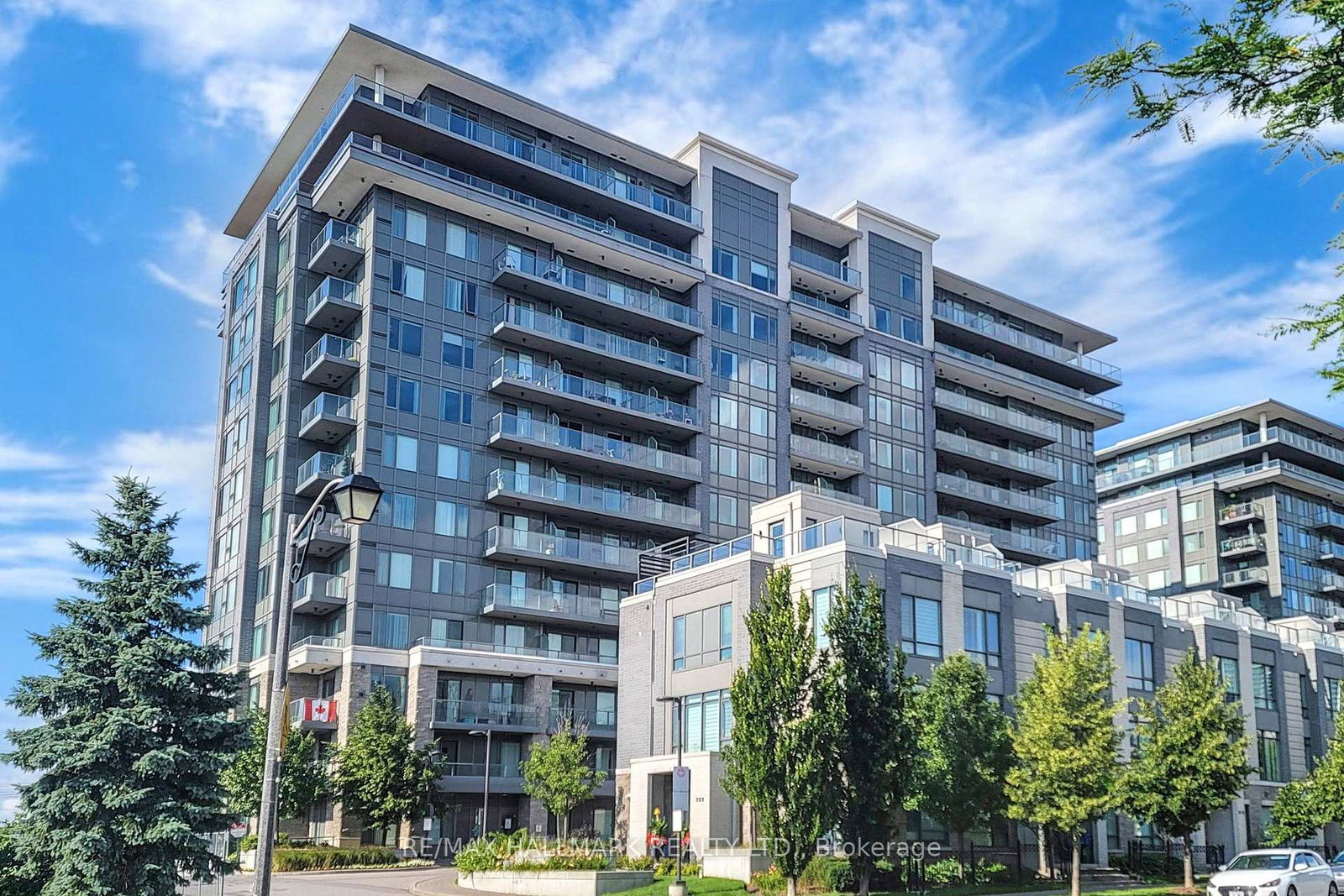 325-south-park-road-markham-ontario-n13737196