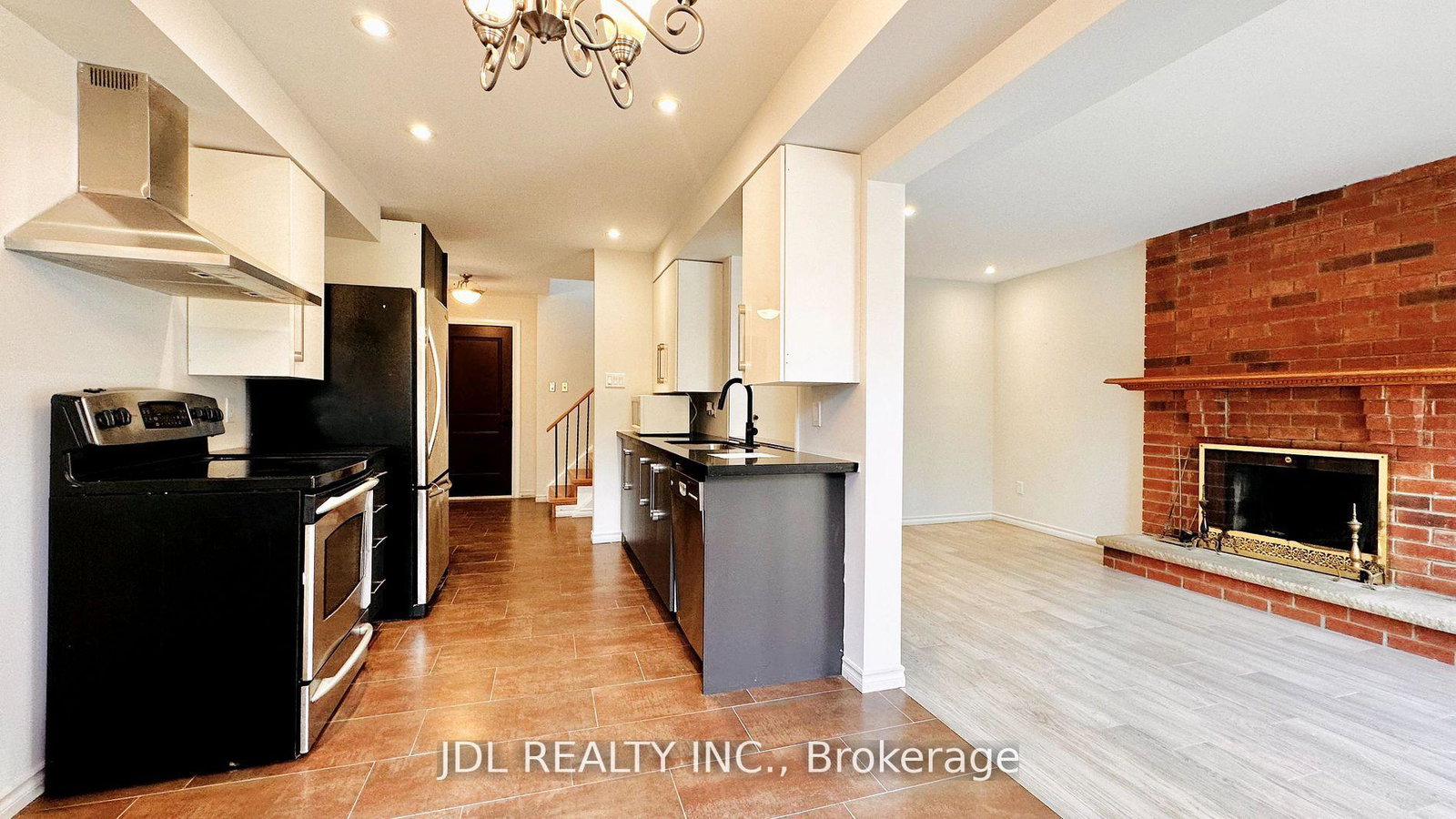 127-huntington-park-drive-markham-ontario-n13737932