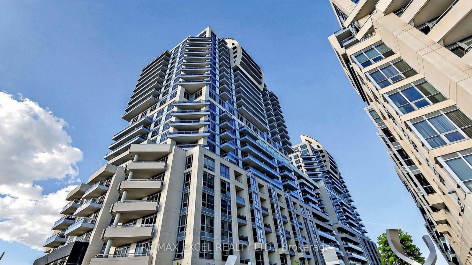 9201-yonge-street-richmond-hill-ontario-n13737992