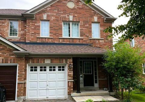 872-oaktree-crescent-newmarket-ontario-n13739094