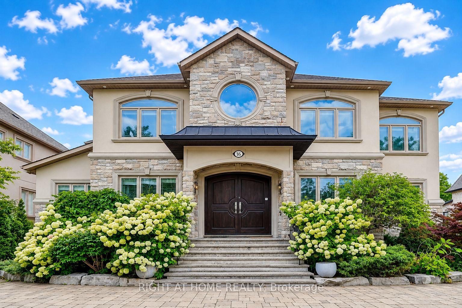 16-fairview-avenue-richmond-hill-ontario-n13739198
