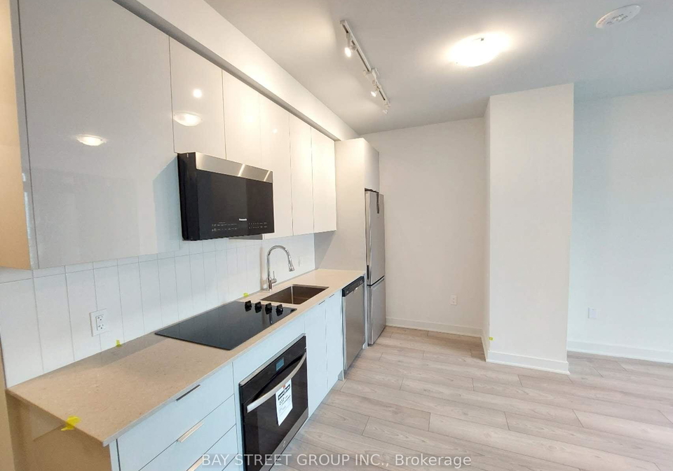 2920-hwy-7-vaughan-ontario-n13739470