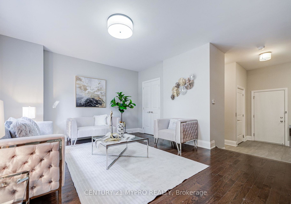 392-highway-7-road-e-richmond-hill-ontario-n13739498