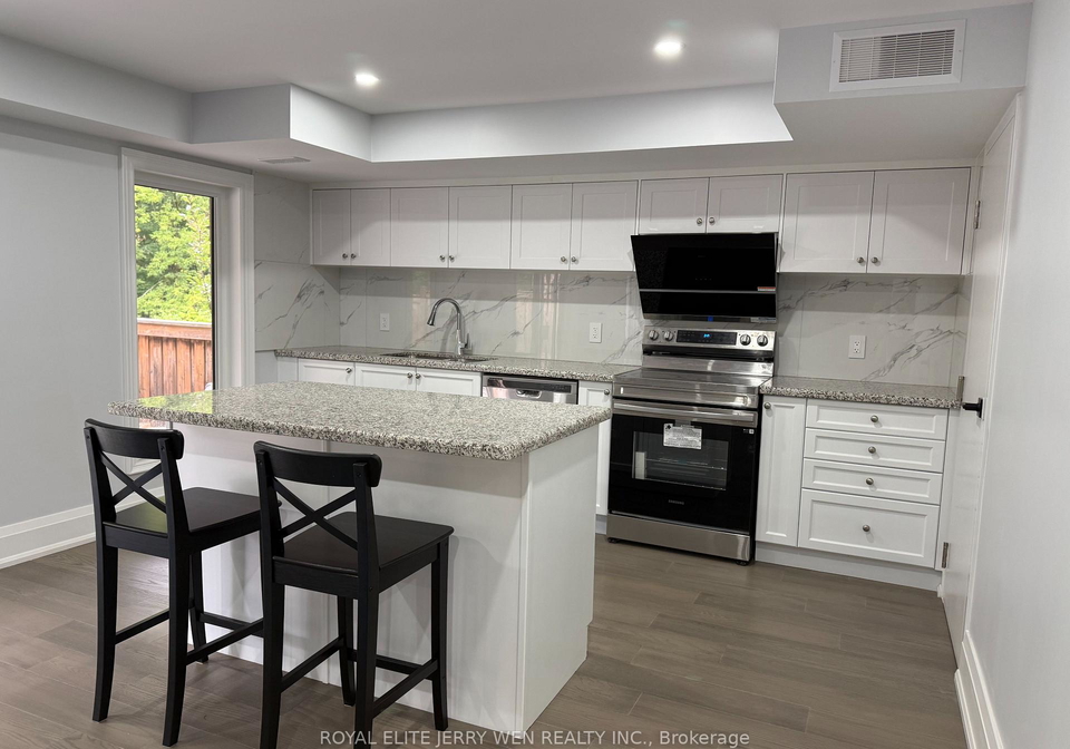 222-butternut-ridge-trail-aurora-ontario-n13739732