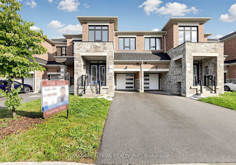 8-hewison-avenue-richmond-hill-ontario-n13739950