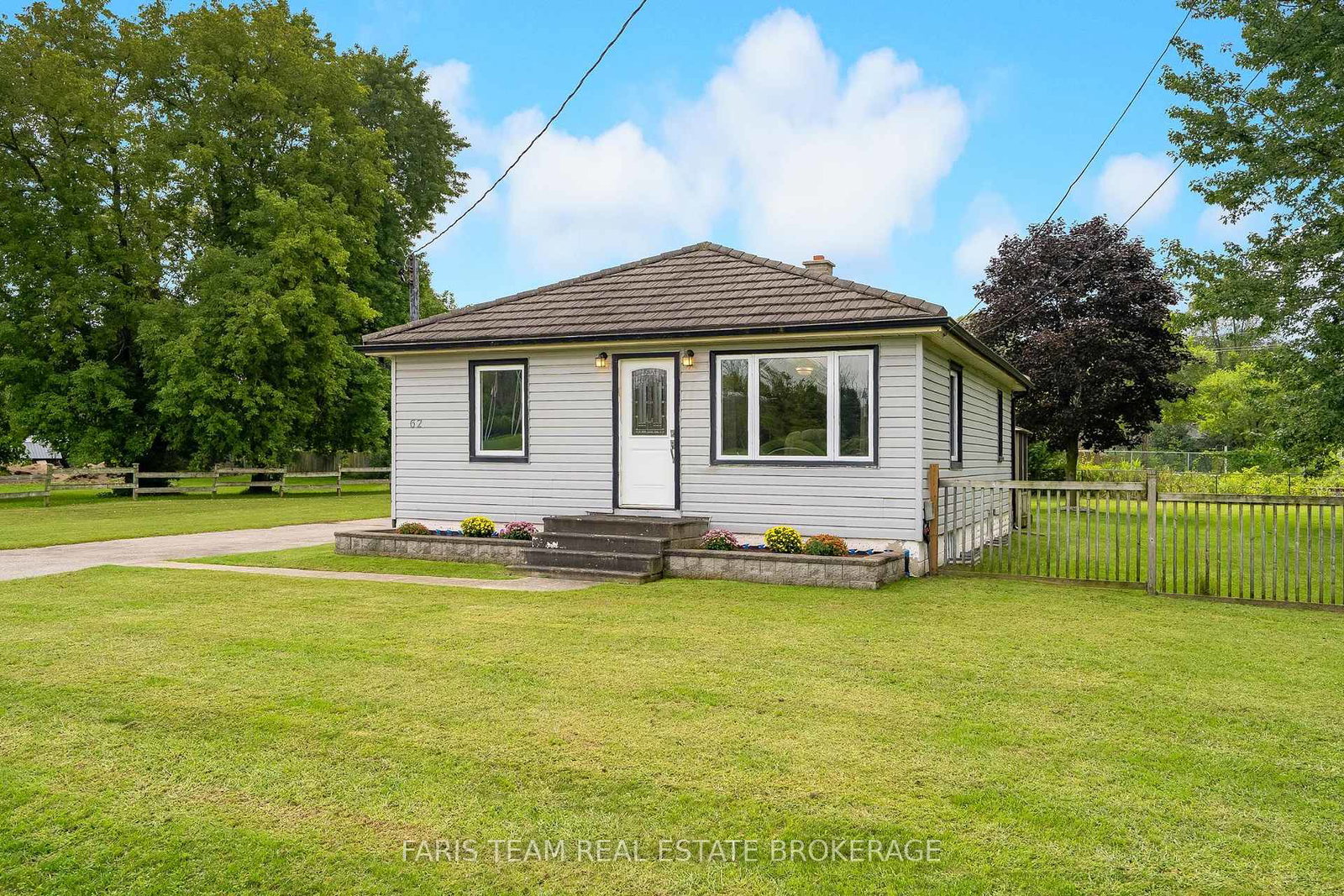 62-toll-road-east-gwillimbury-ontario-n13740160