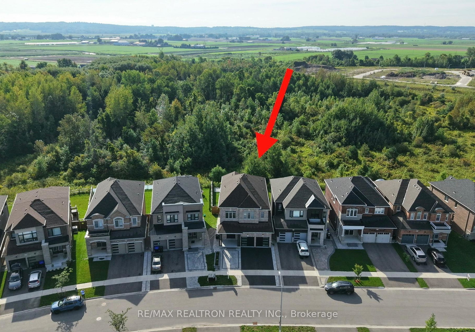 178-ferragine-crescent-bradford-west-gwillimbury-ontario-n13740278