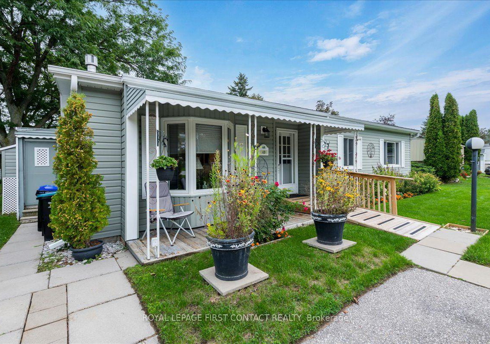 40-corner-brook-trail-innisfil-ontario-n13741242
