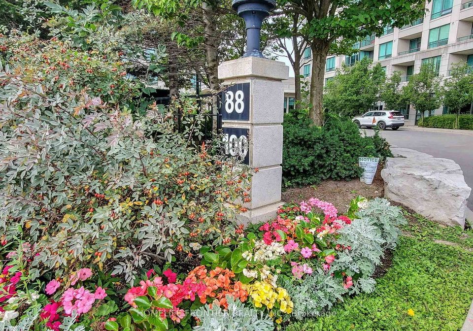 100-promenade-circle-vaughan-ontario-n13741374