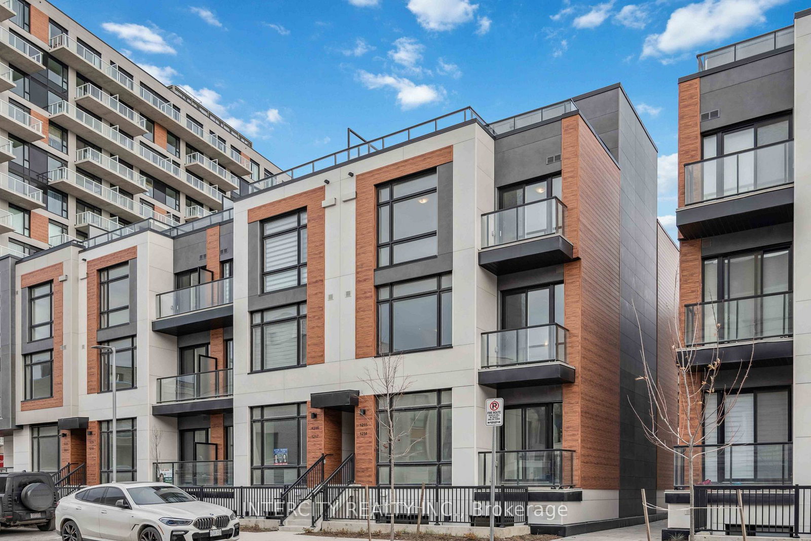 8-david-eyer-road-richmond-hill-ontario-n13741842