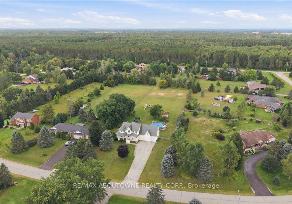 20-pineview-trail-essa-ontario-n13742280