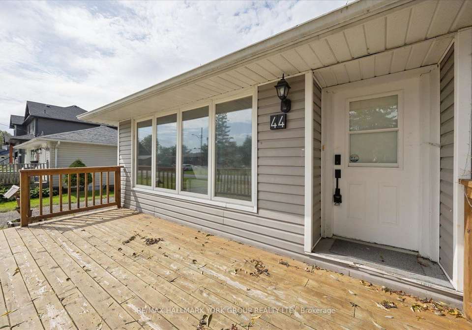 44-glenview-avenue-georgina-ontario-n13742602