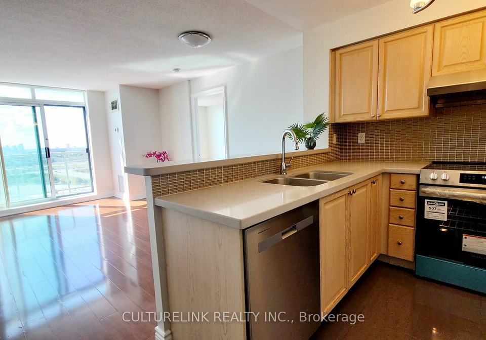 39-oneida-crescent-richmond-hill-ontario-n13743340