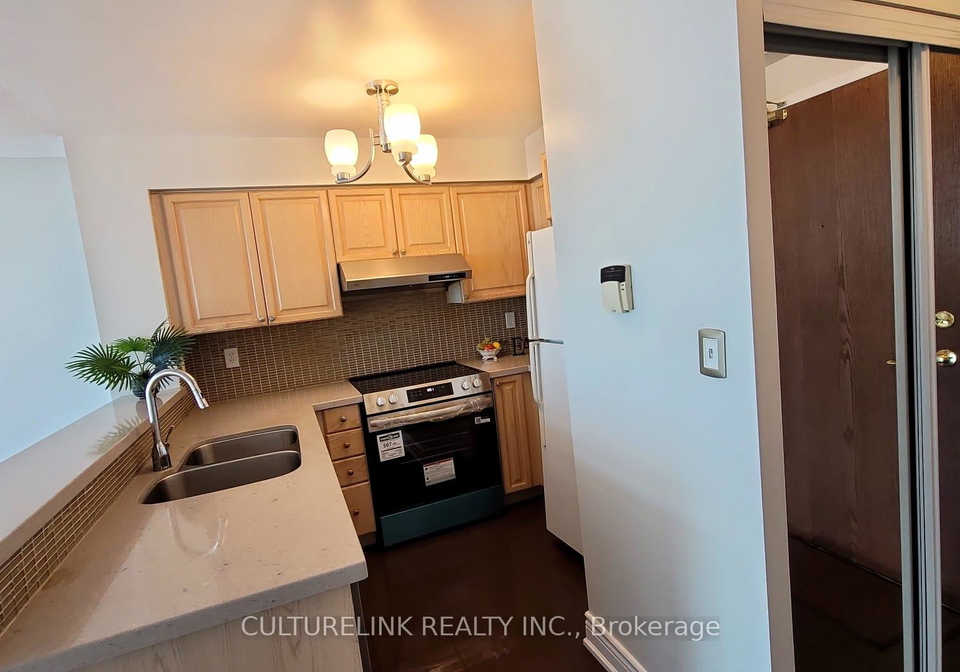 39-oneida-crescent-richmond-hill-ontario-n13743340